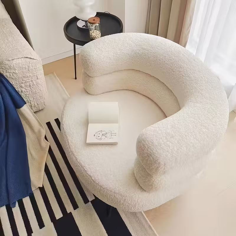 RelaxLounge – Minimalist Armchair